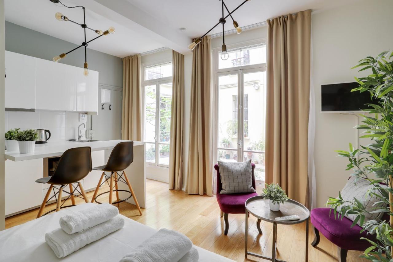 Charmant Studio Au Coeur De Paris Pour 2 Personnes By Weekome Exteriér fotografie