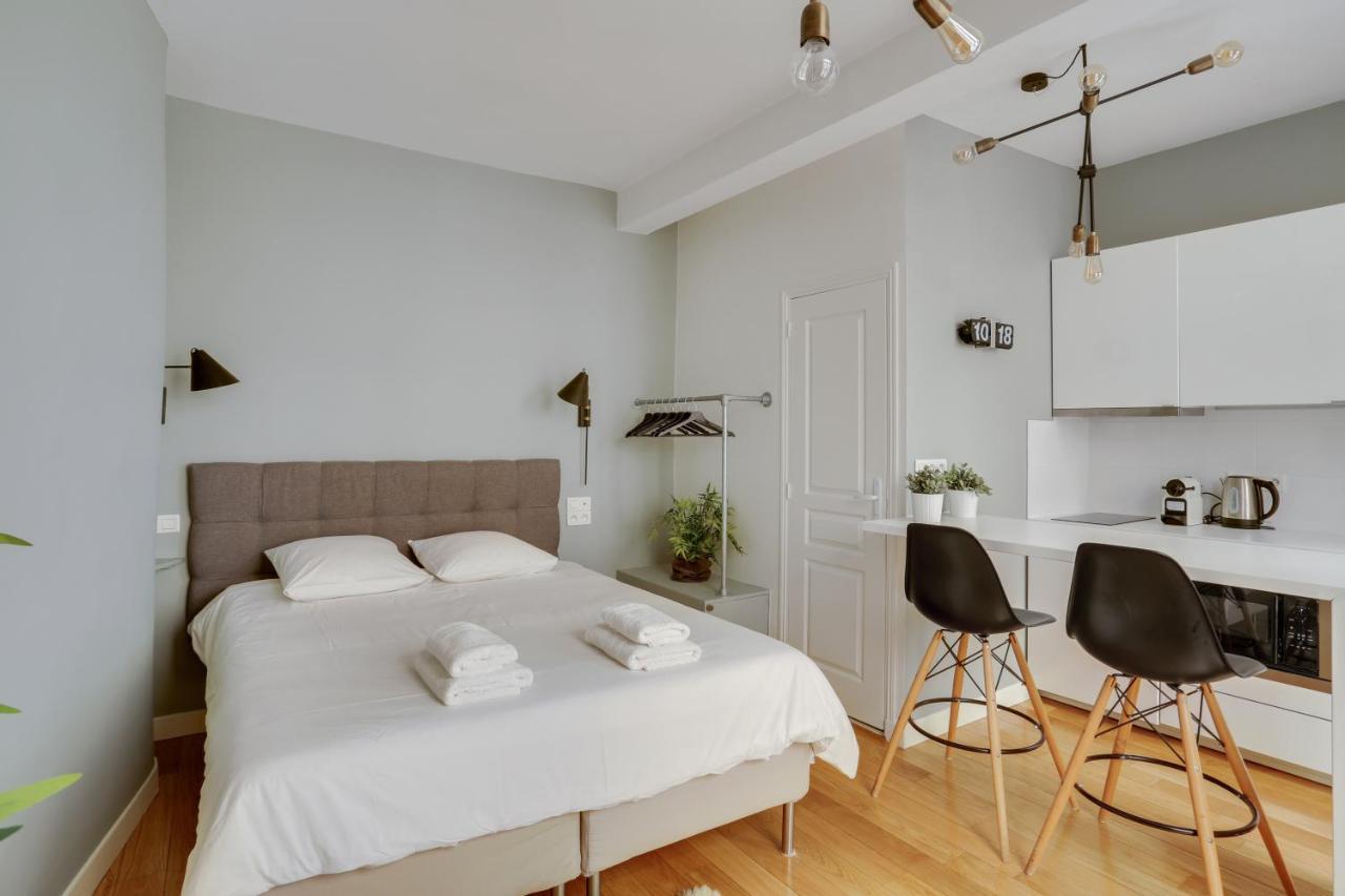 Charmant Studio Au Coeur De Paris Pour 2 Personnes By Weekome Exteriér fotografie