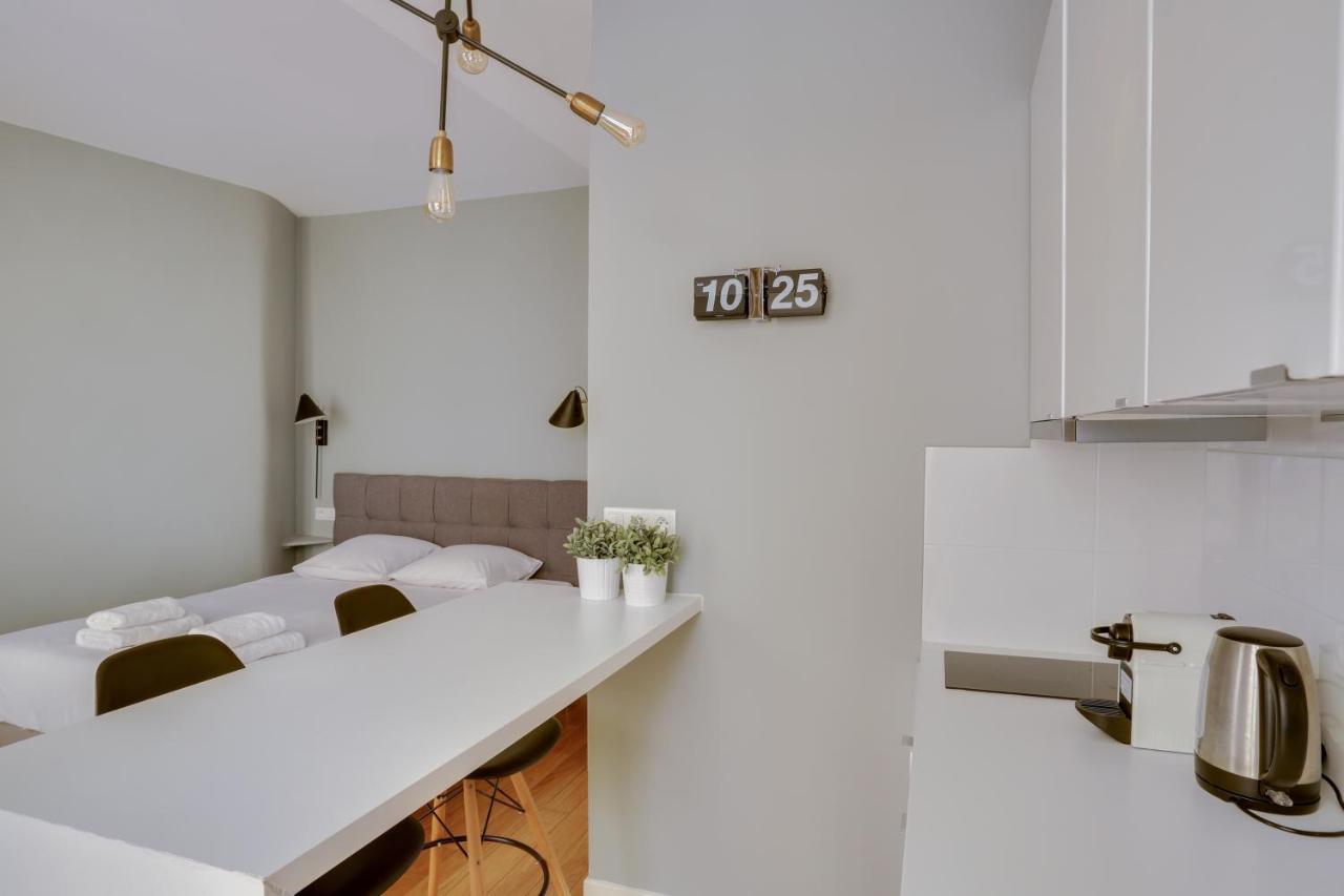 Charmant Studio Au Coeur De Paris Pour 2 Personnes By Weekome Exteriér fotografie