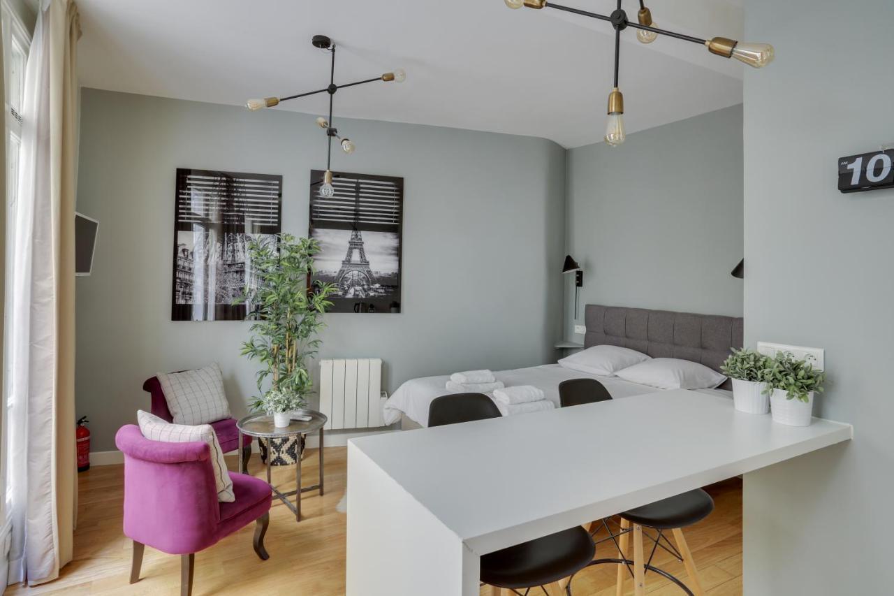 Charmant Studio Au Coeur De Paris Pour 2 Personnes By Weekome Exteriér fotografie